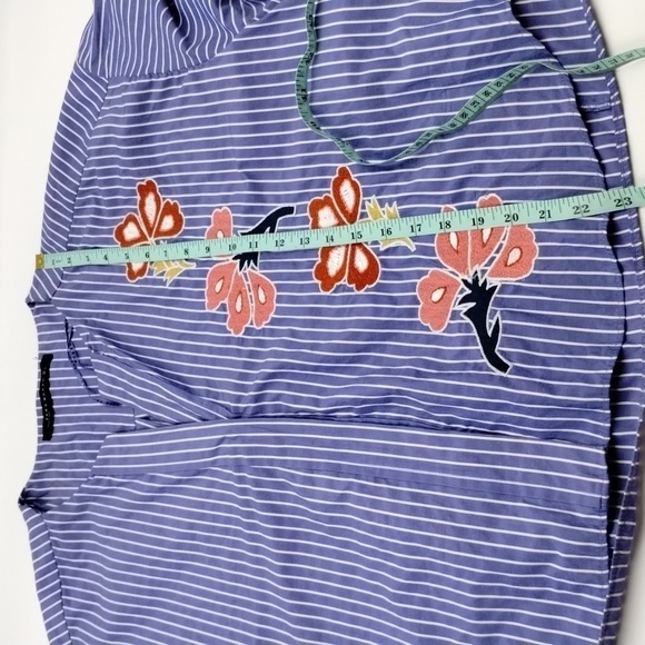Zara Woman Chambray Embroidered Floral Striped Elbow Length Top Size Large - Picture 10 of 10